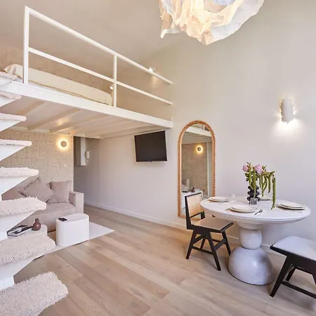 Superb Flat Heart 8th District Matignon St Honore Apartment Paris